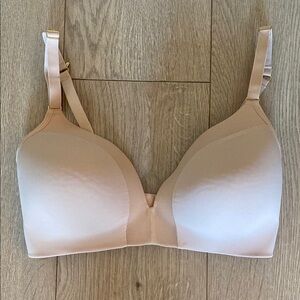 Lively Flex No-wire T-Shirt Bra with Adjustable Straps